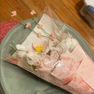 Crochet Flower Bouquet in Pink and White